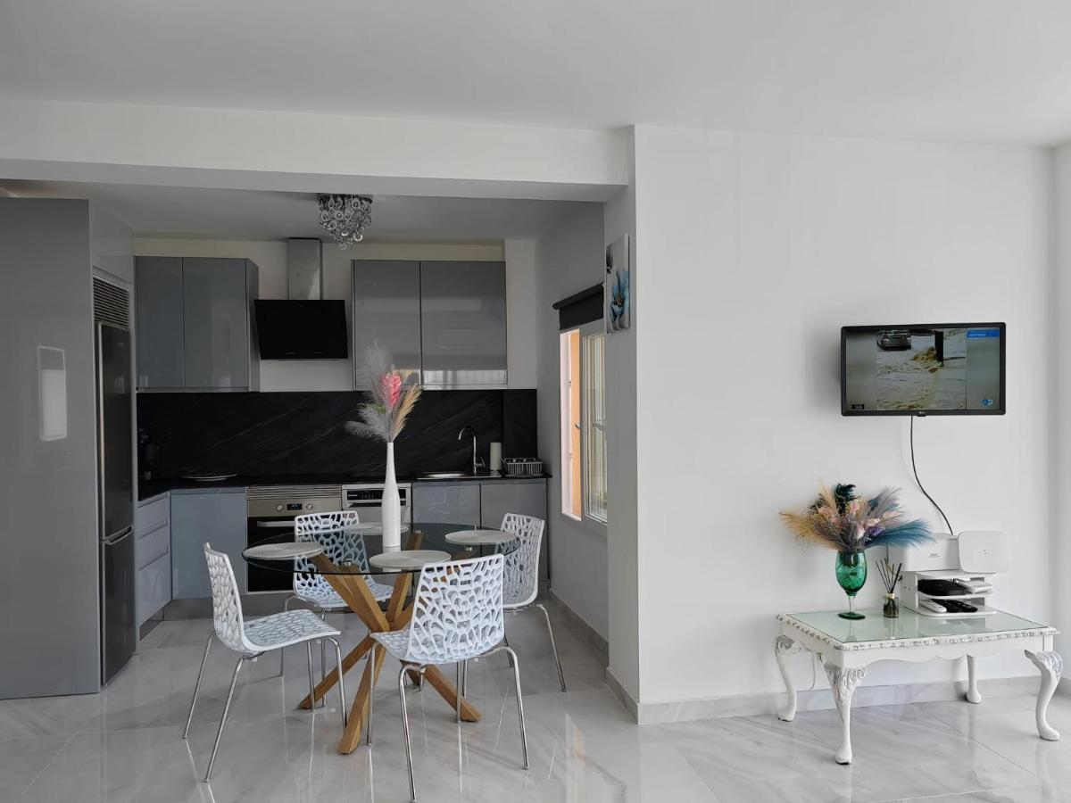 Apartamento La Torre,200M Hasta La Playa Benalmádena Exterior foto