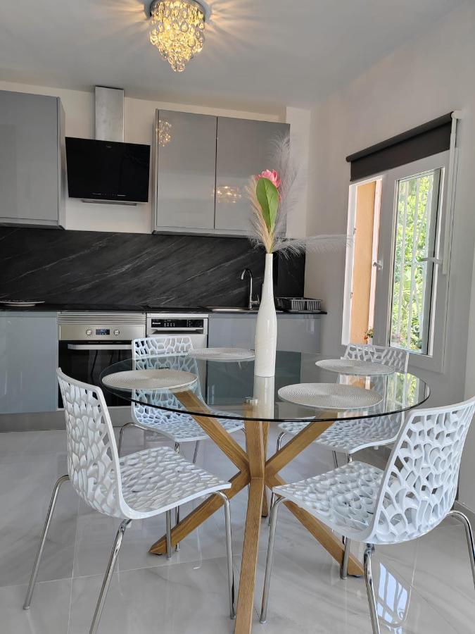 Apartamento La Torre,200M Hasta La Playa Benalmádena Exterior foto